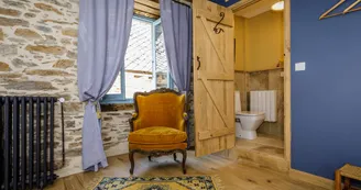 Lou Castel chambre 'Bleuet'