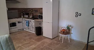 Gîte Les Noisetiers Verinas, Rochechouart Gîte Les Noisetiers Verinas, Rochechouart