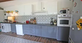 Gite du Clos du Got à Saint Yrieix La Perche en Haute-Vienne - la cuisine_6