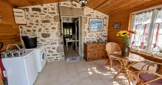 Gite de la Petite Lisonne - commune de Marval en Haute-vienne - Limousin - veranda_9 Gite de la Petite Lisonne - commune de Marval en Haute-vienne - Limousin - veranda_9