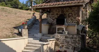 Gite de la Petite Lisonne - commune de Marval en Haute-vienne - Limousin - le barbecue_36 Gite de la Petite Lisonne - commune de Marval en Haute-vienne - Limousin - le barbecue_36