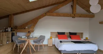 Chambre d'hotes 2 pers LA GRANGE DE VAUVEIX Chambre d'hotes 2 pers LA GRANGE DE VAUVEIX