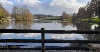 Le site des Pradelles et son étang à Saint Paul pour la pêche à la Carpe Truite arc-en-ciel Gardon Rotengle Goujon Tanche Ablette