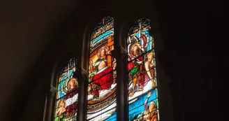 Vitrail église Sainte-Croix