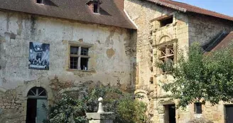 vieux château à Vicq Sur Breuilh vieux château à Vicq Sur Breuilh