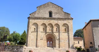 Eglise Saint-Eutrope aux Salles Lavauguyon_2 Eglise Saint-Eutrope aux Salles Lavauguyon_2