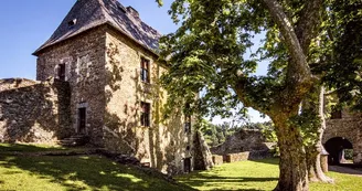 Castrum de Ségur-le-Château_3 Castrum de Ségur-le-Château_3