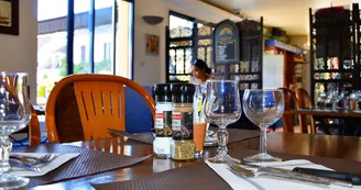 Restaurant - Le Saint-Hilaire - Saint-Hilaire-les-Places