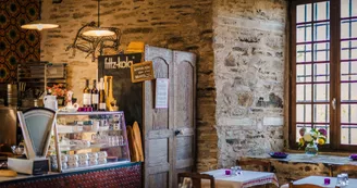 Suzette, cantine locale