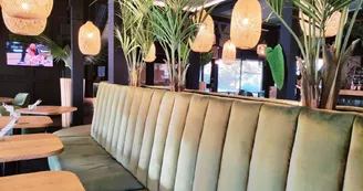 Salle Brasserie Bull Gin