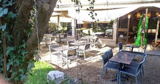 Terrasse brasserie Bull Gin