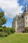 Chambre d'hôtes "Le Chateau De La Chabroulie" à Isle en Haute-Vienne (Nouvelle Aquitaine)_1